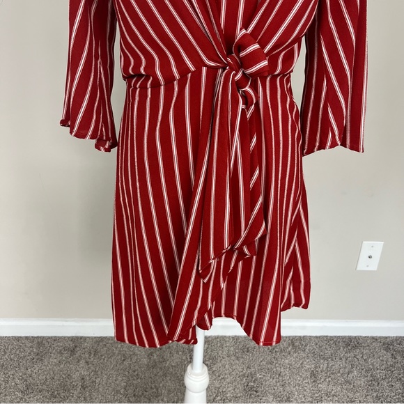 GYPSIES AND MOONDUST STRIPED MINI DRESS SIZE MEDIUM IN RED - Picture 5 of 16